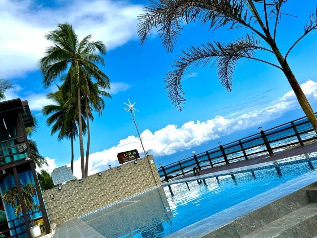 Aura Marina Sands Beach Resort Baler Ngoại thất bức ảnh
