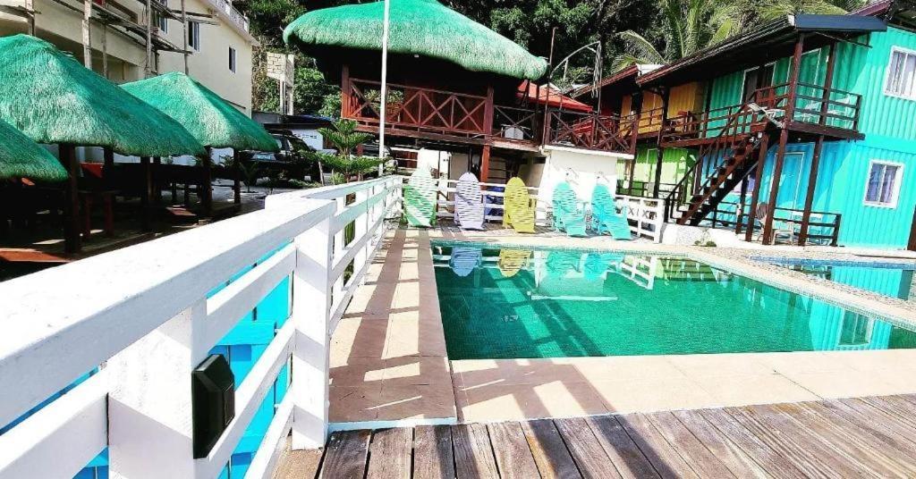 Aura Marina Sands Beach Resort Baler Ngoại thất bức ảnh