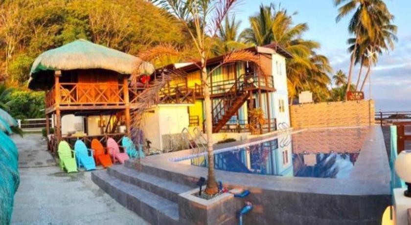 Aura Marina Sands Beach Resort Baler Ngoại thất bức ảnh